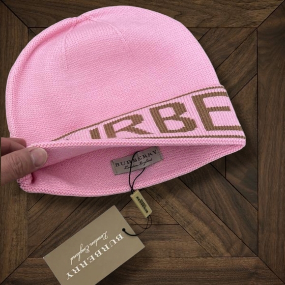 Brand\New pink beanie - Picture 2 of 2